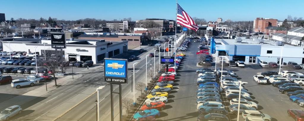 Dealership gallery photo 1